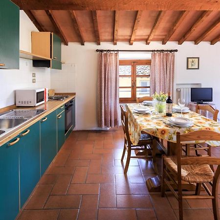 Agriturismo Fattoria Di Sommaia Каленцано Екстер'єр фото