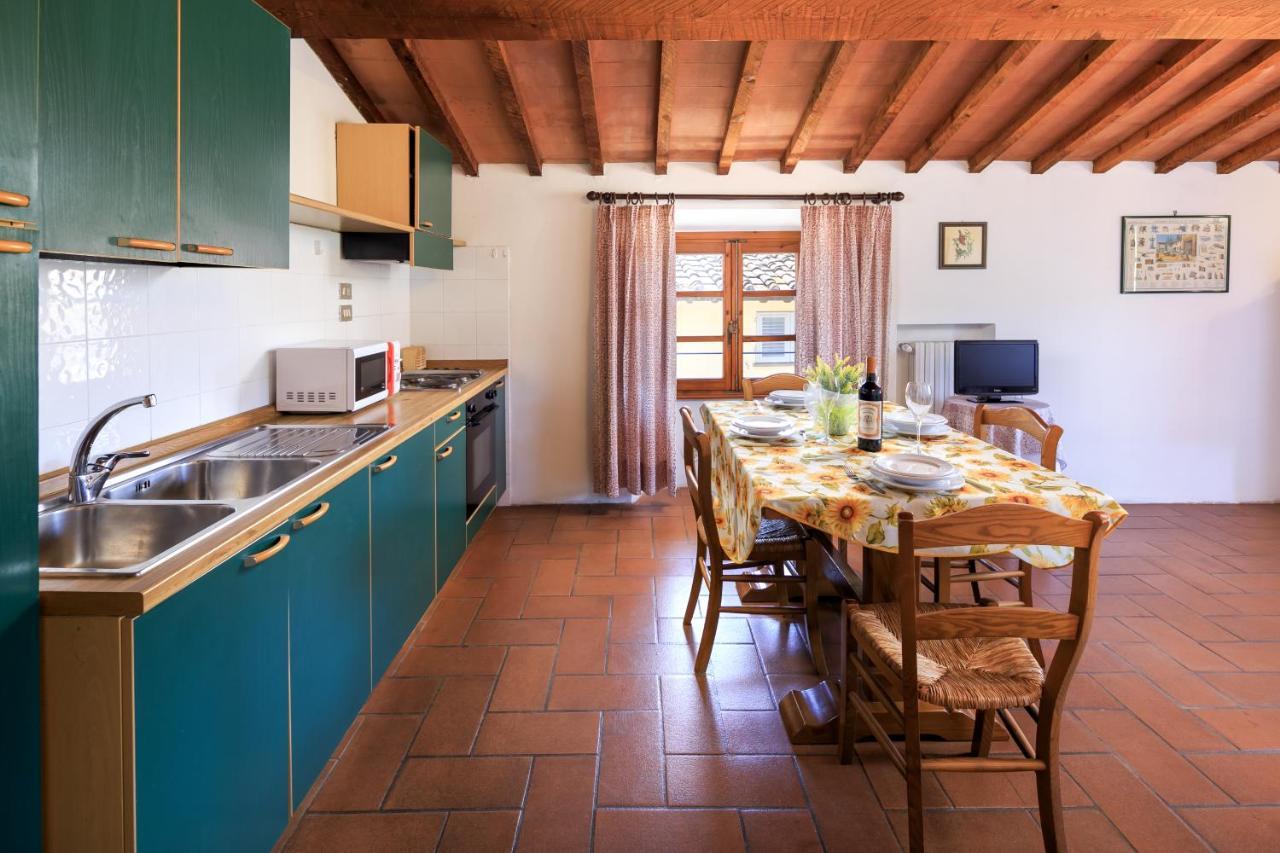 Agriturismo Fattoria Di Sommaia Каленцано Екстер'єр фото