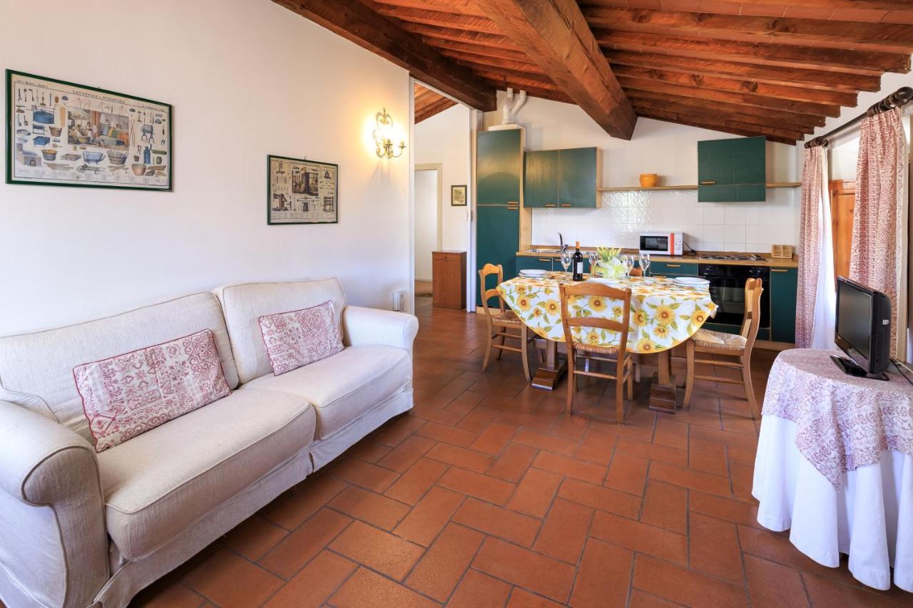 Agriturismo Fattoria Di Sommaia Каленцано Екстер'єр фото